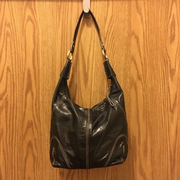 Kenneth Cole Reaction Handbags - 🔥Reaction|Kenneth Cole🔥black leather handbag